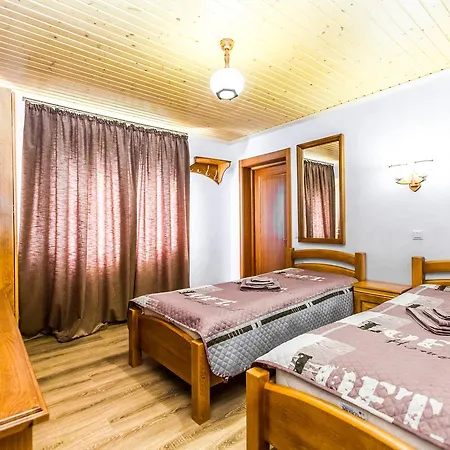 Cottage Berdo Yaremche Exterior photo